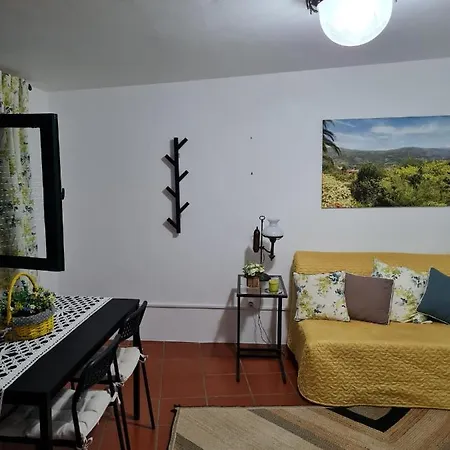 A Quinta Do Refugio Farm stay